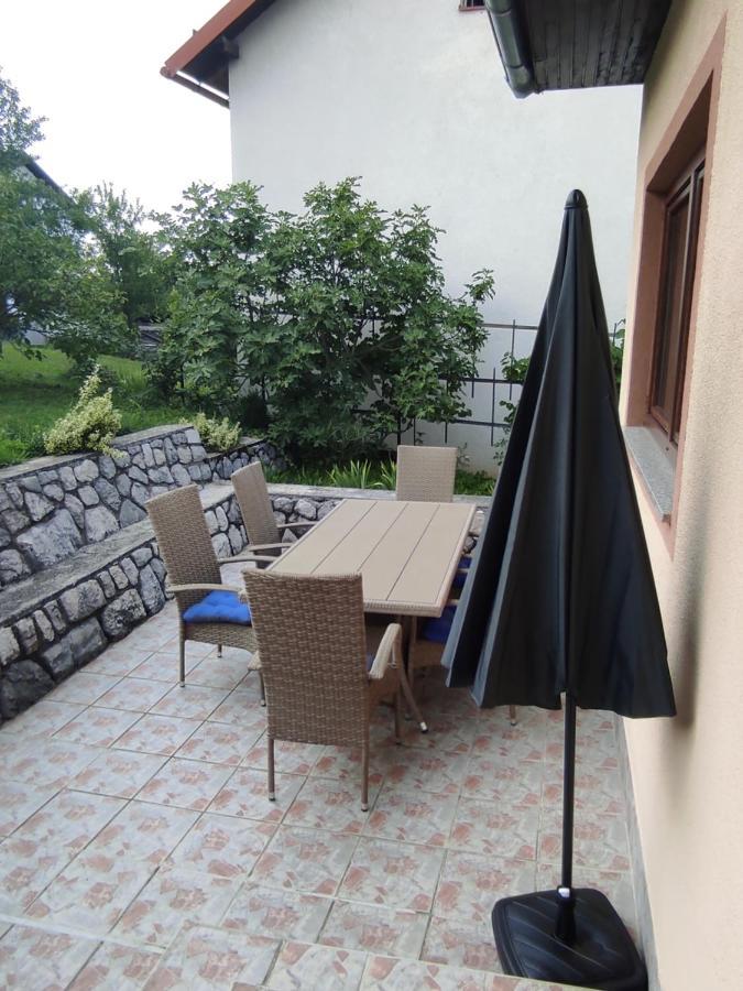 Apartman Domi 슬루니 외부 사진
